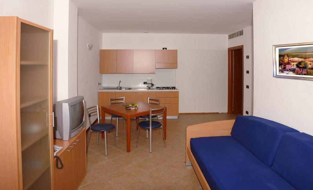 Residence Borgo Dei Limoni - Appartamenti Con Garage Gargnano Chambre photo
